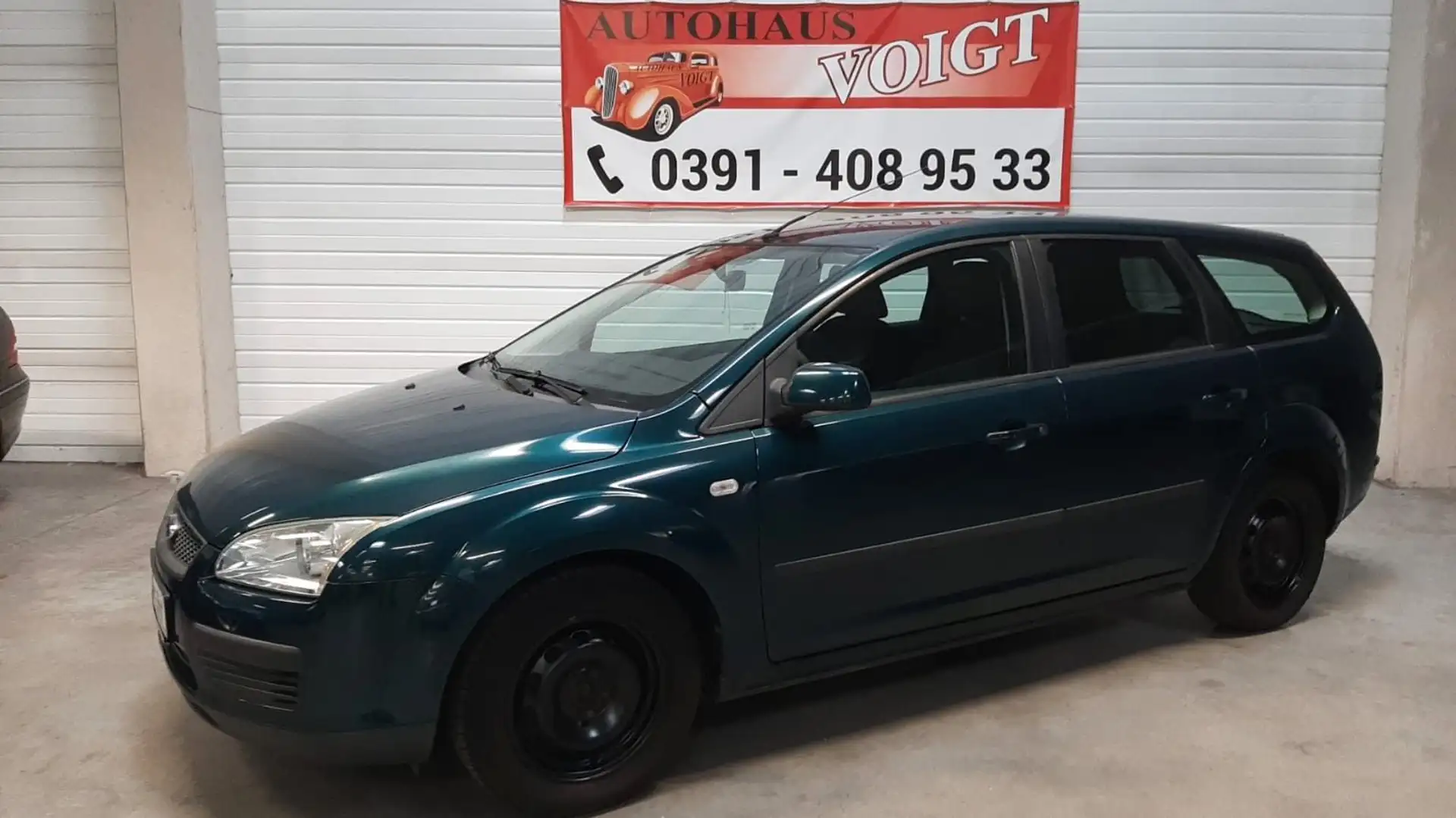 Ford Focus Turnier 1,4Fun X Grün - 1
