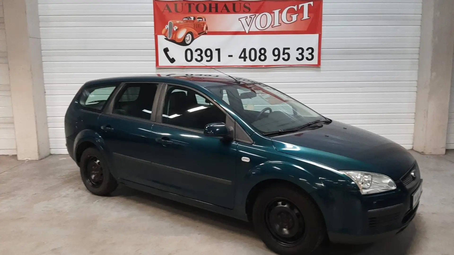 Ford Focus Turnier 1,4Fun X Grün - 2