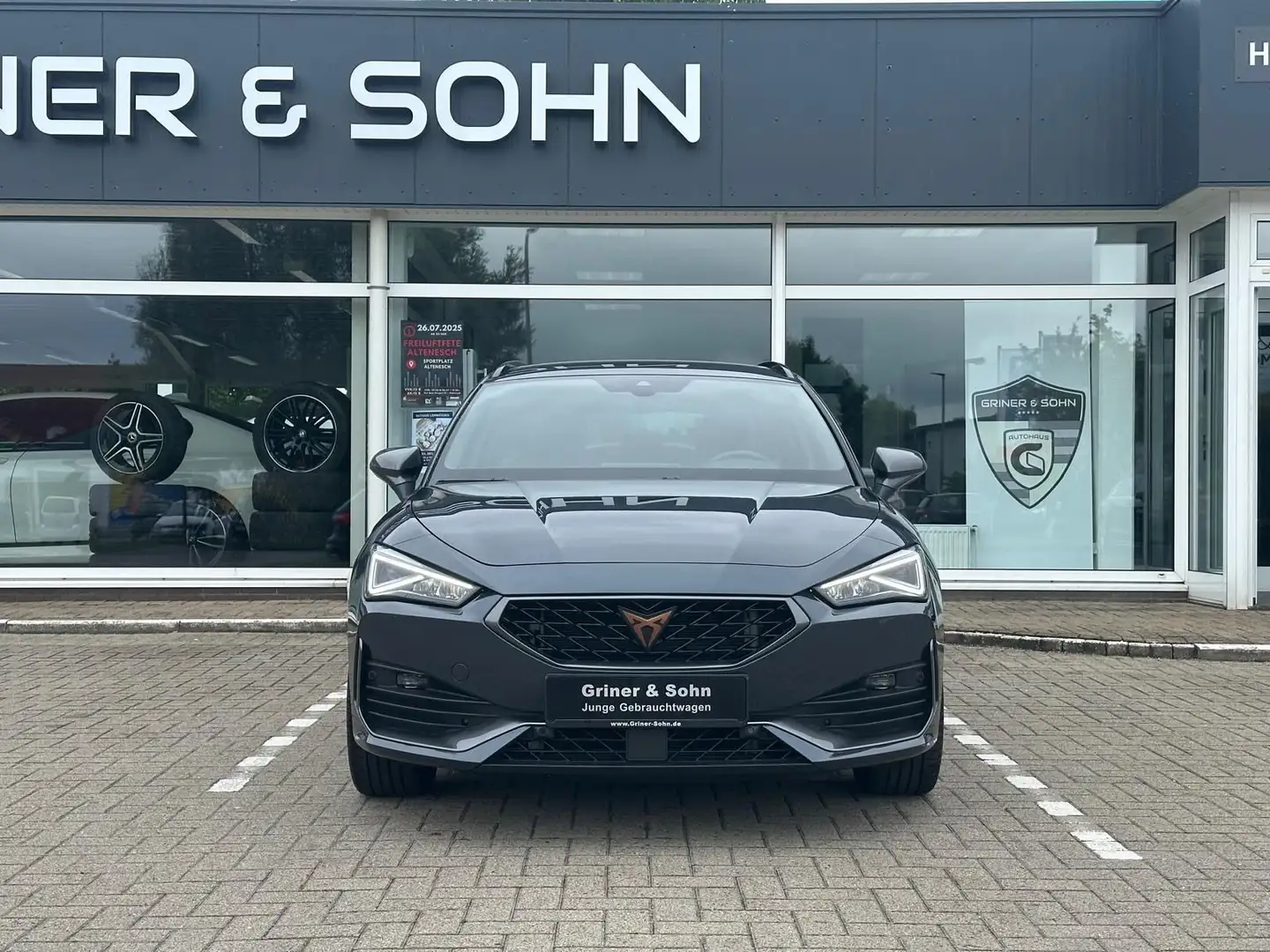 CUPRA Leon SportstourerVirtual,Kessy,Blind,ACC,R-Kam Gris - 2