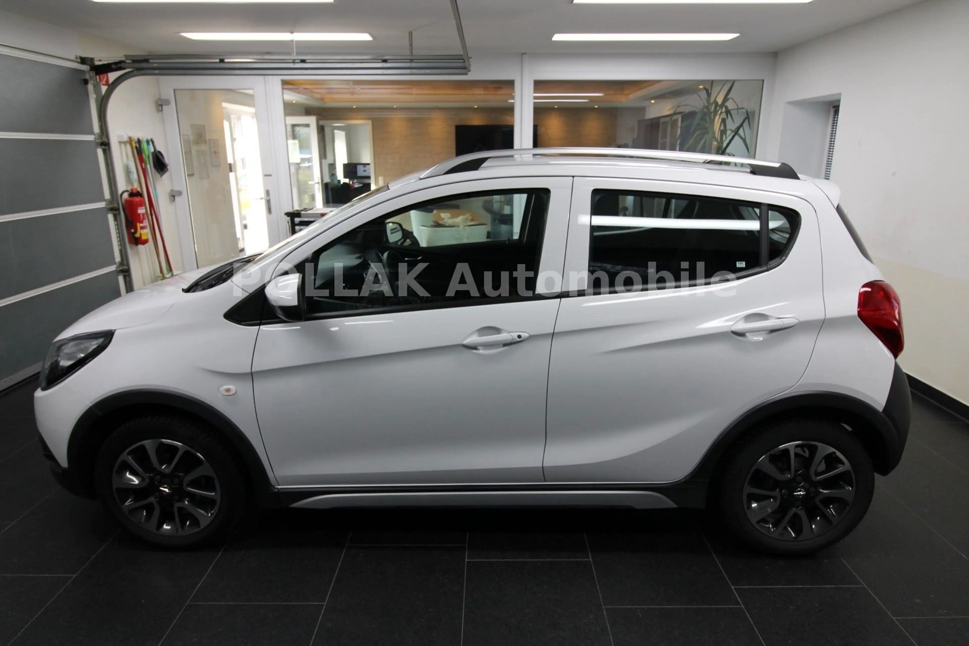 Opel Karl Rocks*MFL*SHZ*GRA*LRHZ*PDC*KLIMA*BC* — photo 7