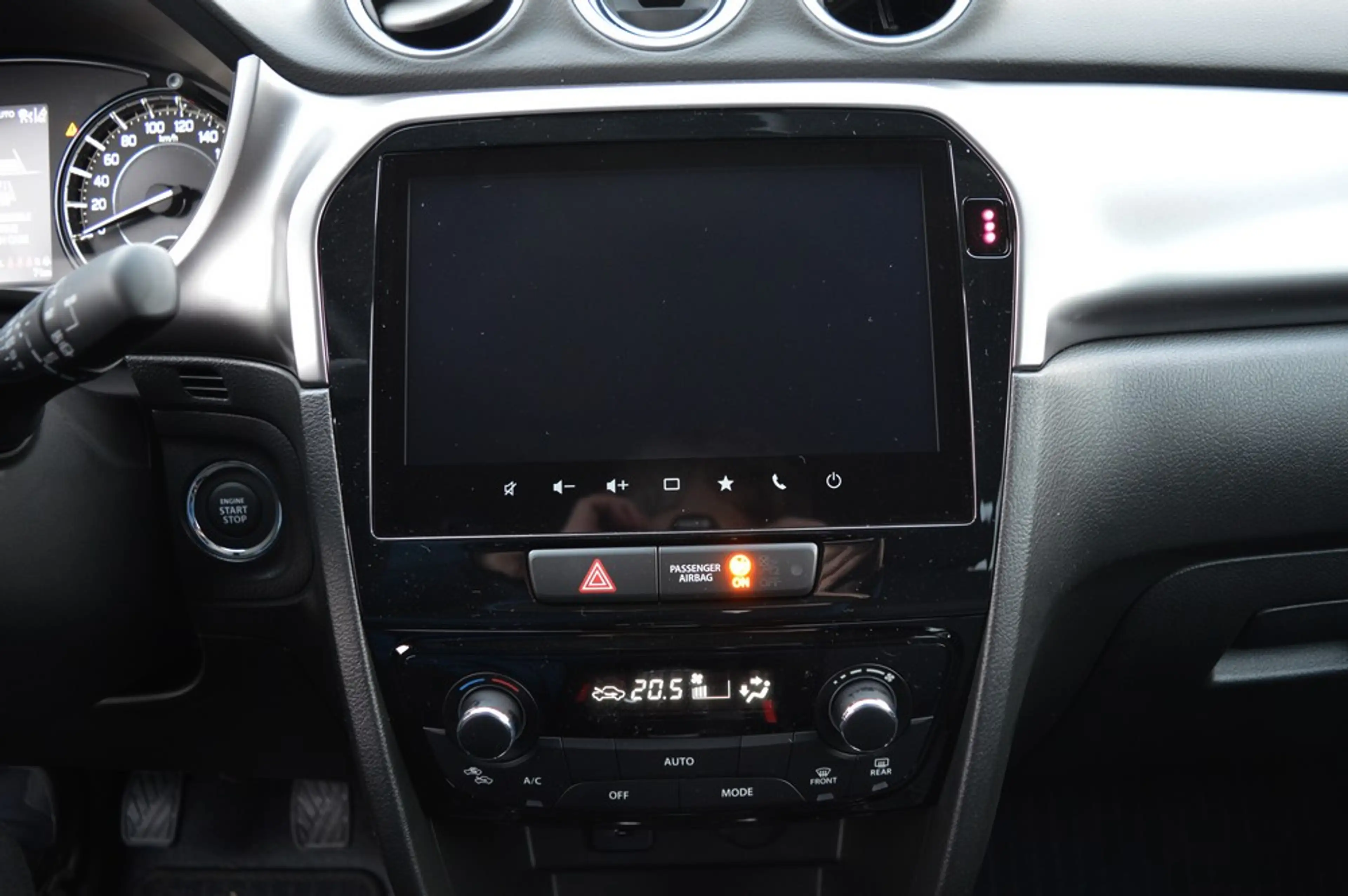 Suzuki Vitara 1.4 Hybrid Allgrip Comfort *ACC+LED+CAM* — photo 14