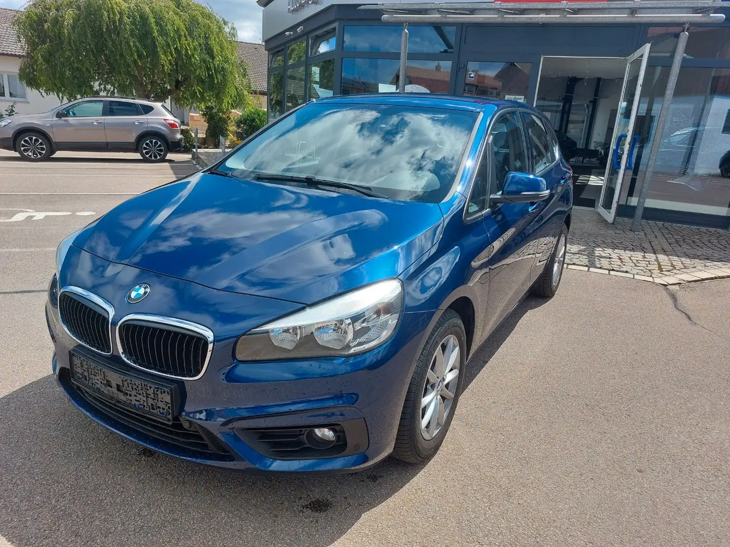 BMW 216 Blauw - 1