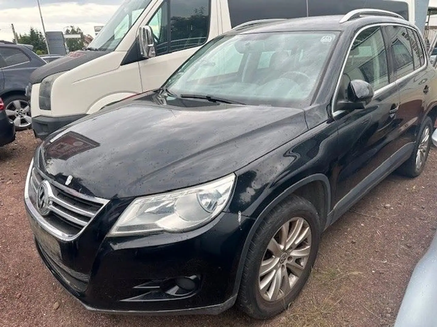 Volkswagen Tiguan Trend & Fun 4Motion Negro - 1