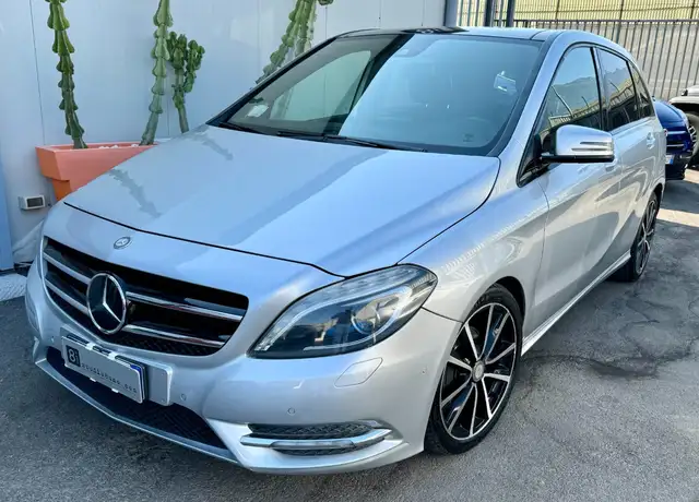 Mercedes-Benz B 200 CDI BlueEFFICIENCY Premium