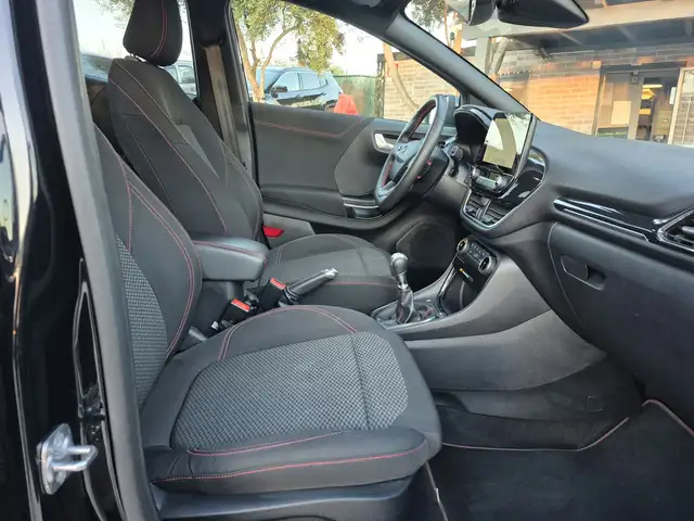 Ford Puma view 9