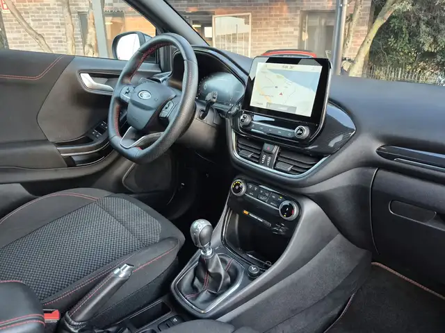 Ford Puma view 8