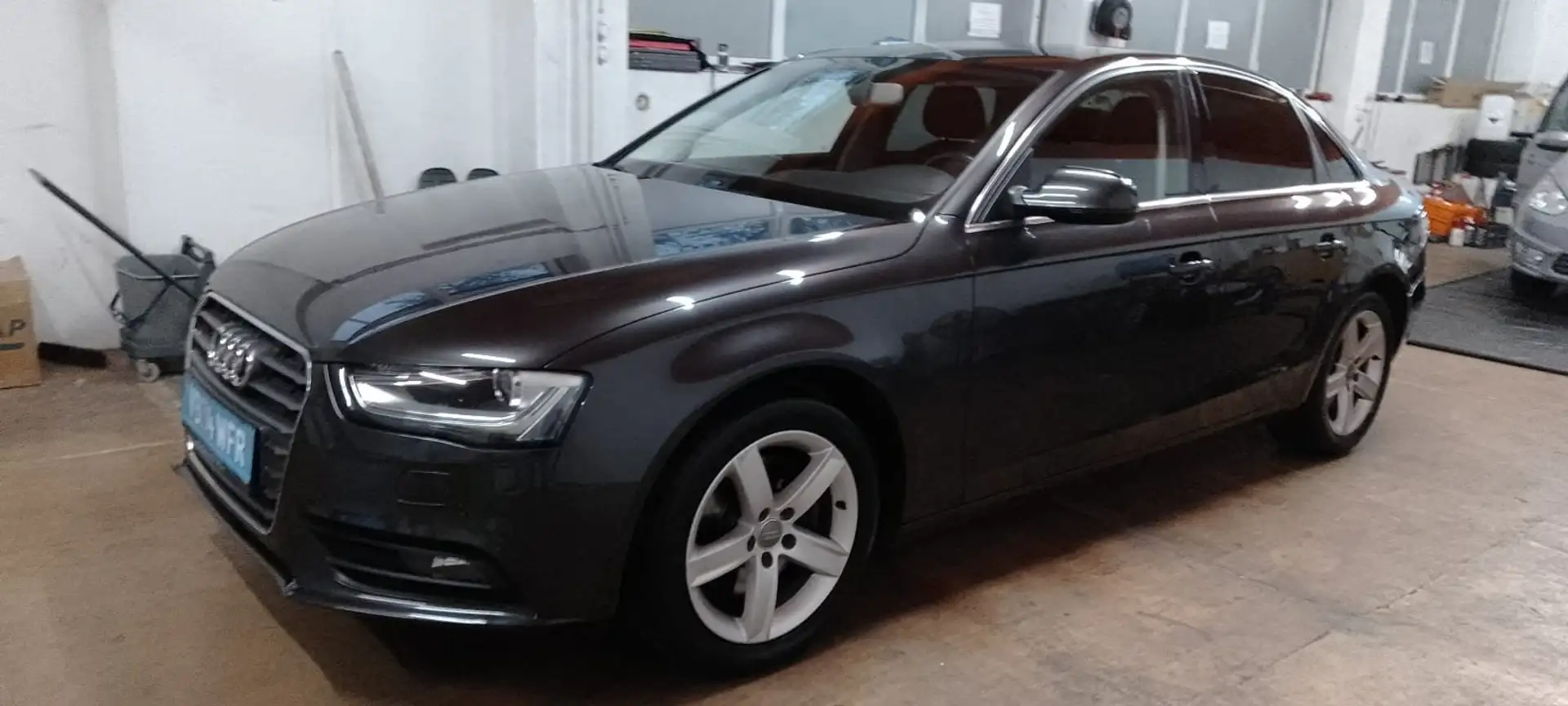 Audi A4 A4 2,0 TDI Style DPF Style Schwarz - 1