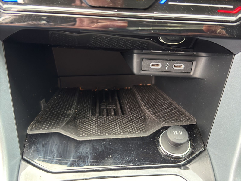 Volkswagen T-Roc 1.0 TSI Goal NAVI+LED+ACC+DIG. COCKPIT — photo 20