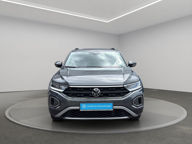 Volkswagen T-Roc 1.0 TSI Goal NAVI+LED+ACC+DIG. COCKPIT — photo 6