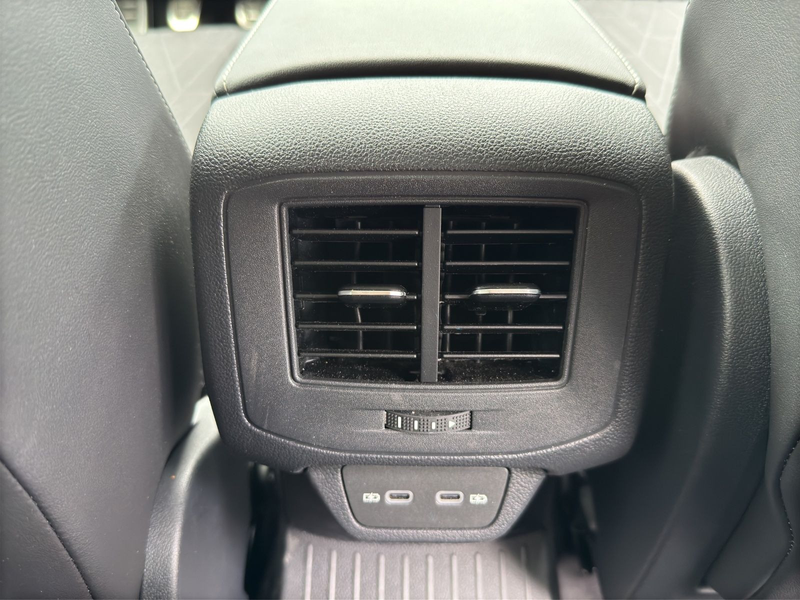 Volkswagen T-Roc 1.0 TSI Goal NAVI+LED+ACC+DIG. COCKPIT — photo 21