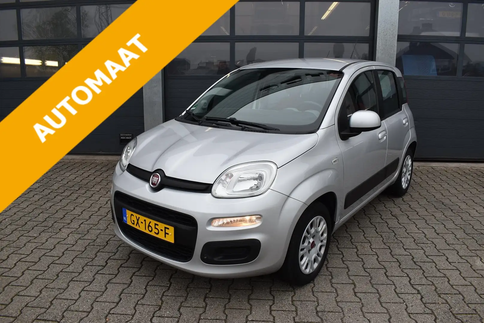 Fiat Panda 0.9 Turbo TwinAir 80pk Dualogic Edizione Cool Grijs - 1