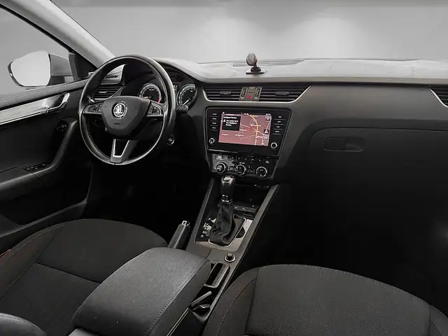 Skoda Octavia view 10