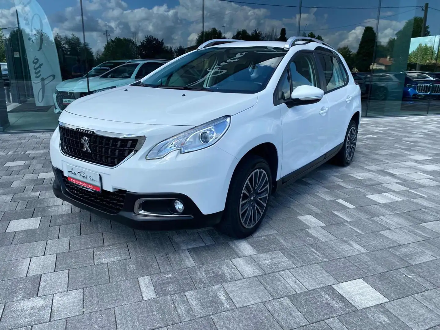 Peugeot 2008 1.6 BlueHDi 75 Active - NEOPATENTATI Blanc - 2
