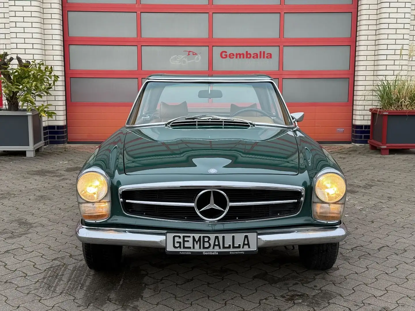 Mercedes-Benz 280 SL PAGODE, CLASSIC DATA NOTE 2, 115.000 EURO Vert - 2