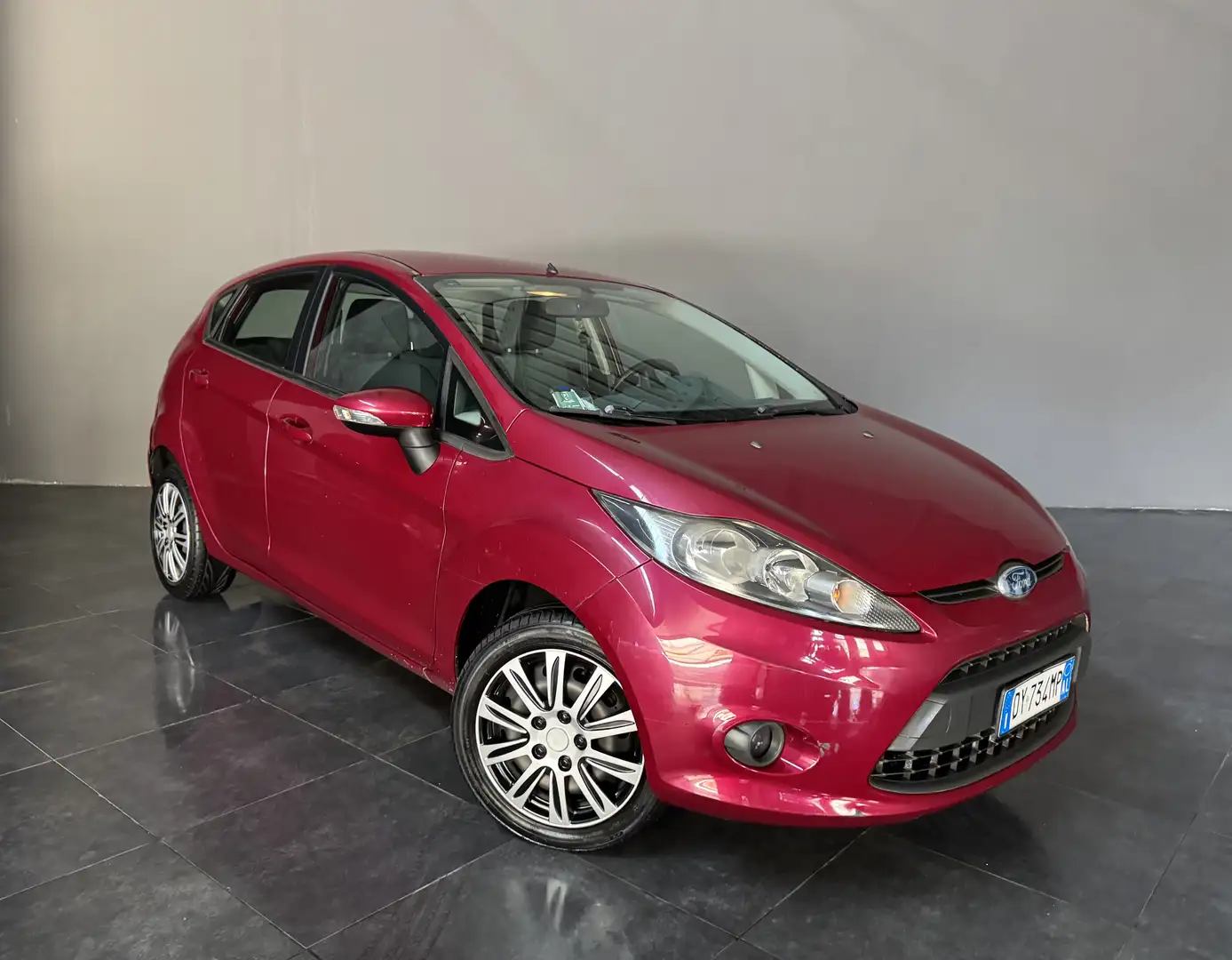 Ford Fiesta 5p 1.4 16v Titanium Gpl - 1