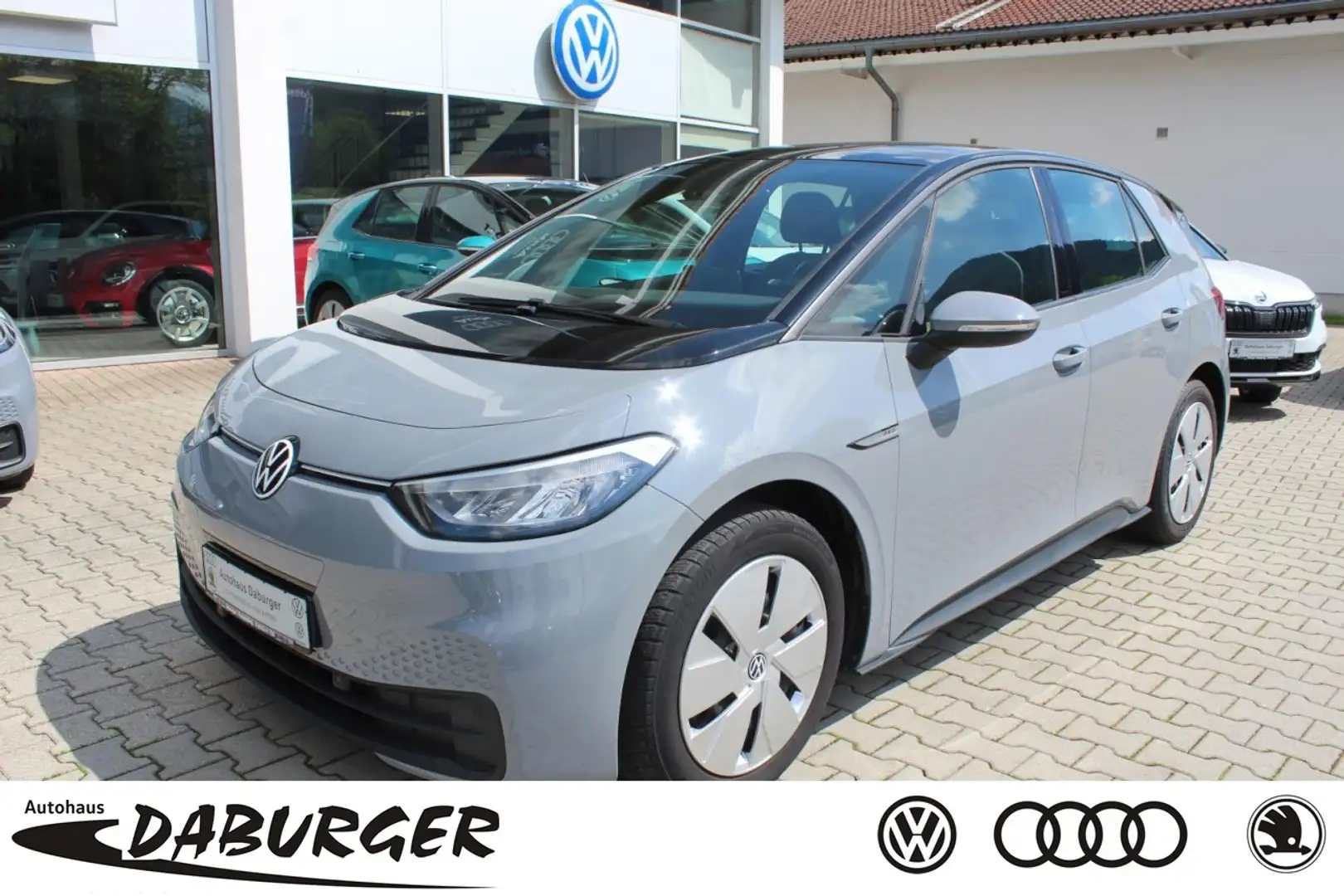 Volkswagen ID.3 Pro Performance Life Wärmepumpe+ACC+Sitzhzg Klima Grau - 1