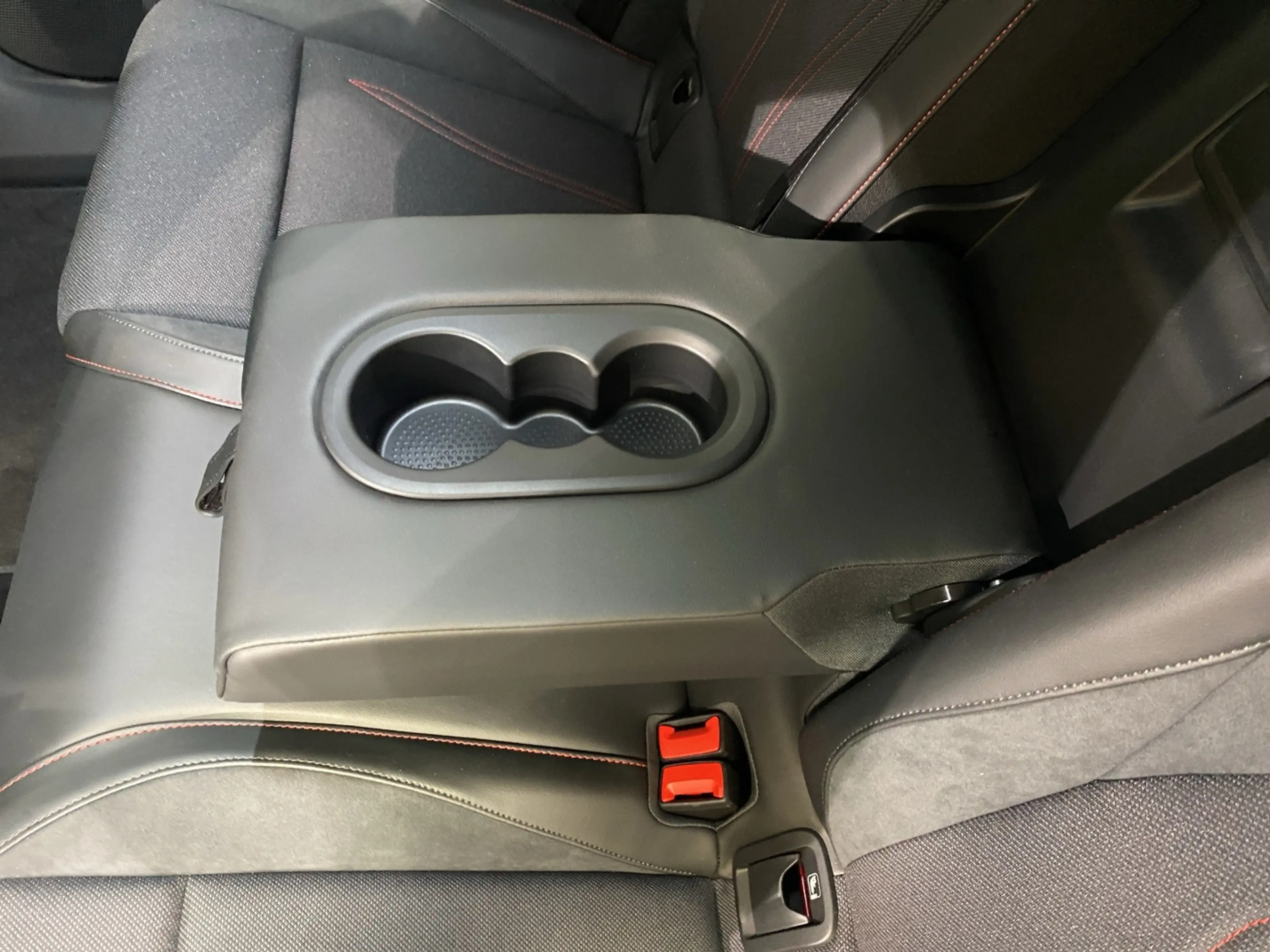 Volkswagen ID.7 GTX 4Motion 91 kWh brutto / Navi RFK AHK — photo 10