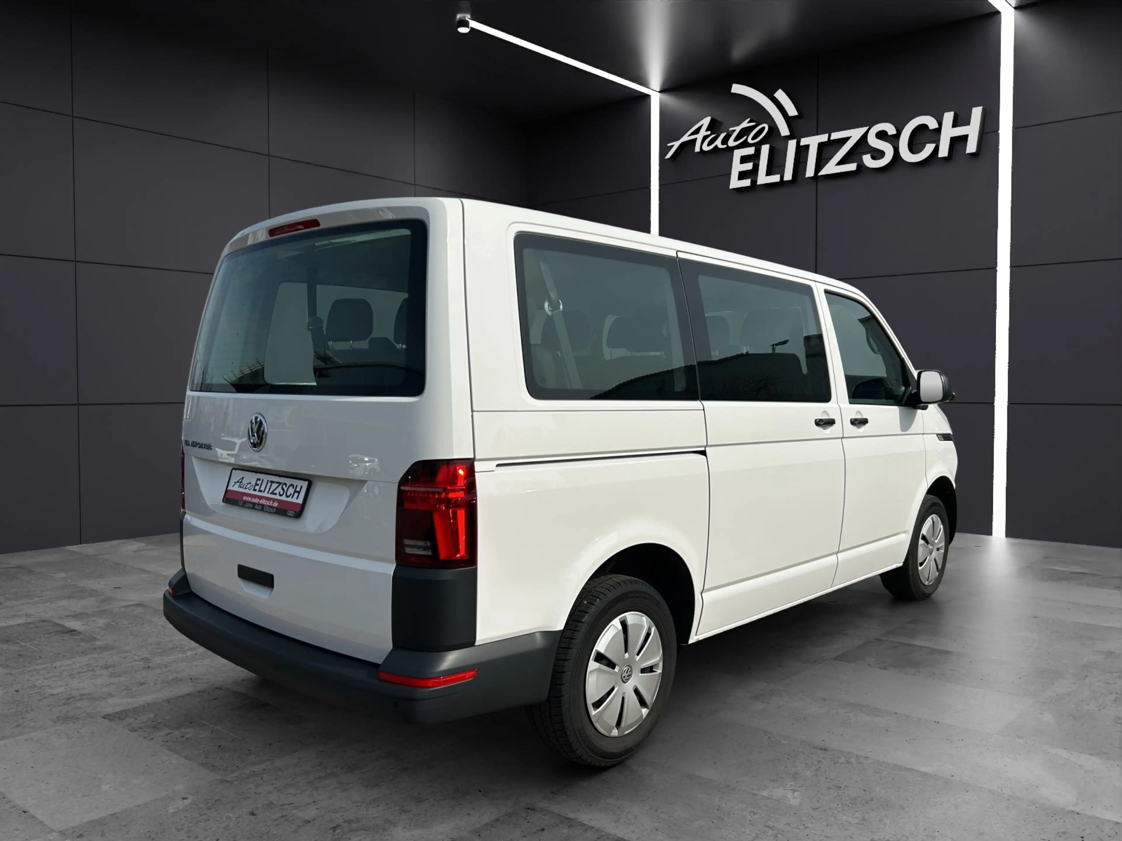 Volkswagen T6 Kombi T6.1 TDI 9- Sitze LED GRA KLIMA PDK VORB. AHK — photo 5