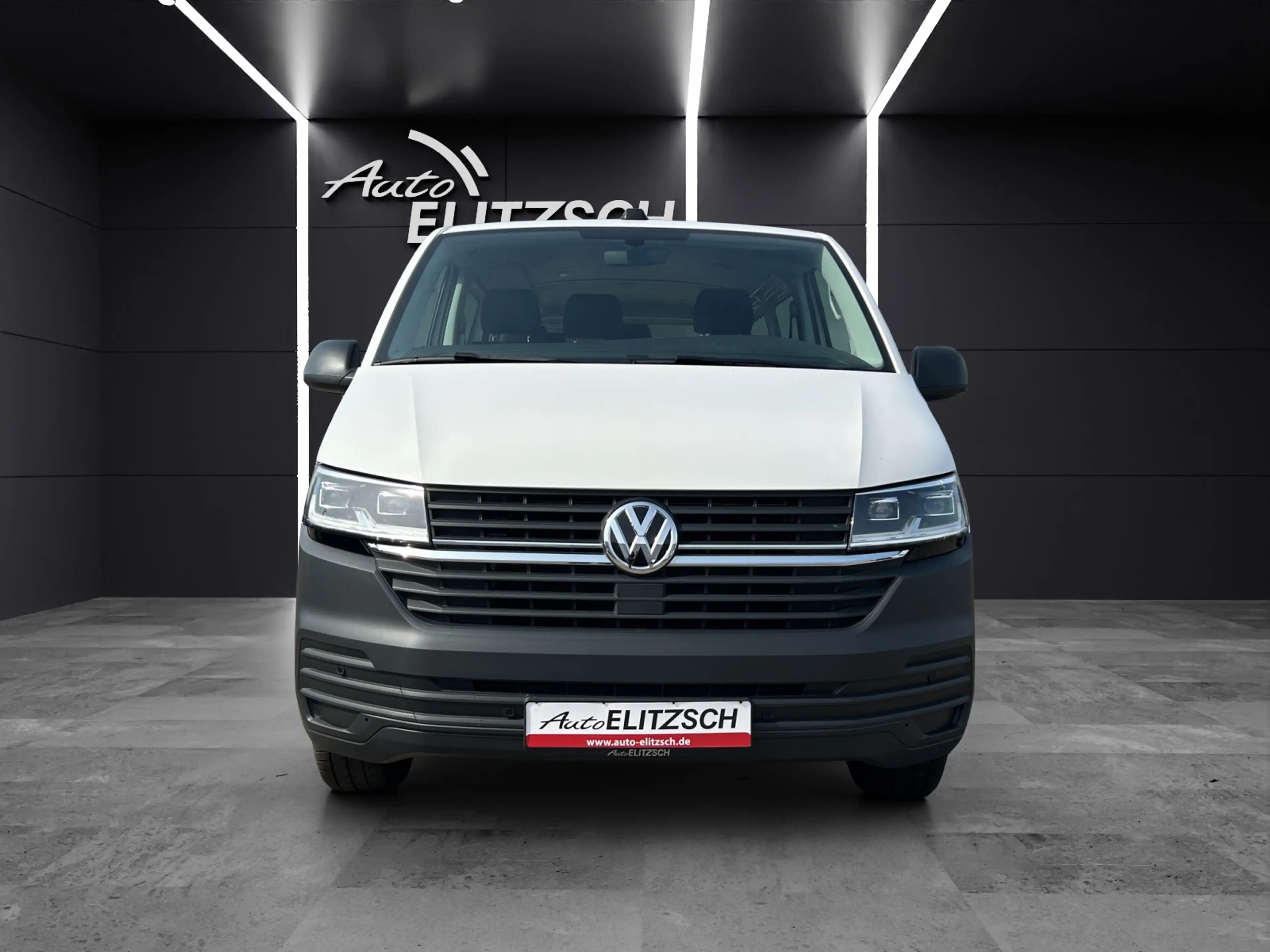 Volkswagen T6 Kombi T6.1 TDI 9- Sitze LED GRA KLIMA PDK VORB. AHK — photo 8
