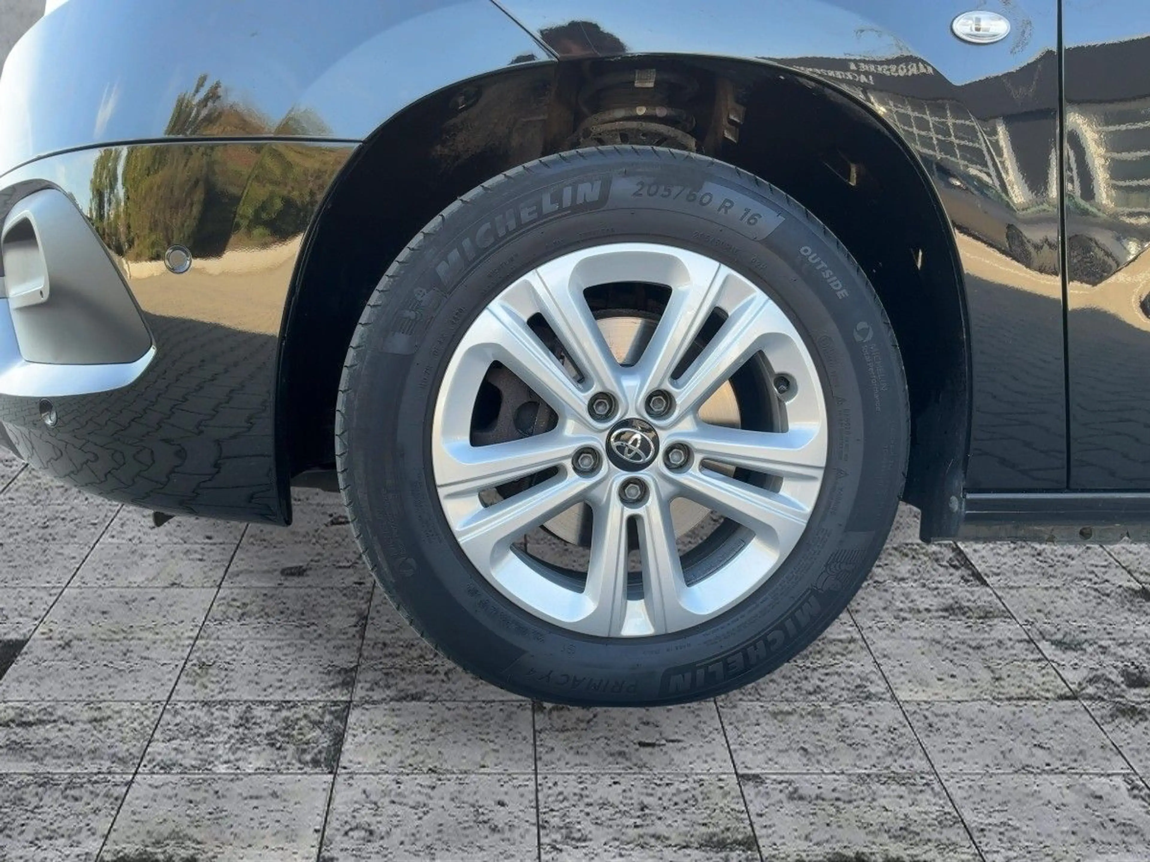 Toyota Proace City Proace City Verso 1.2 TEAM RFK+GRA+SHZ+PANO — photo 8