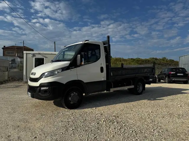 Iveco 35C12 2.3 115 CV. Cassone Ribaltabile Posteriore