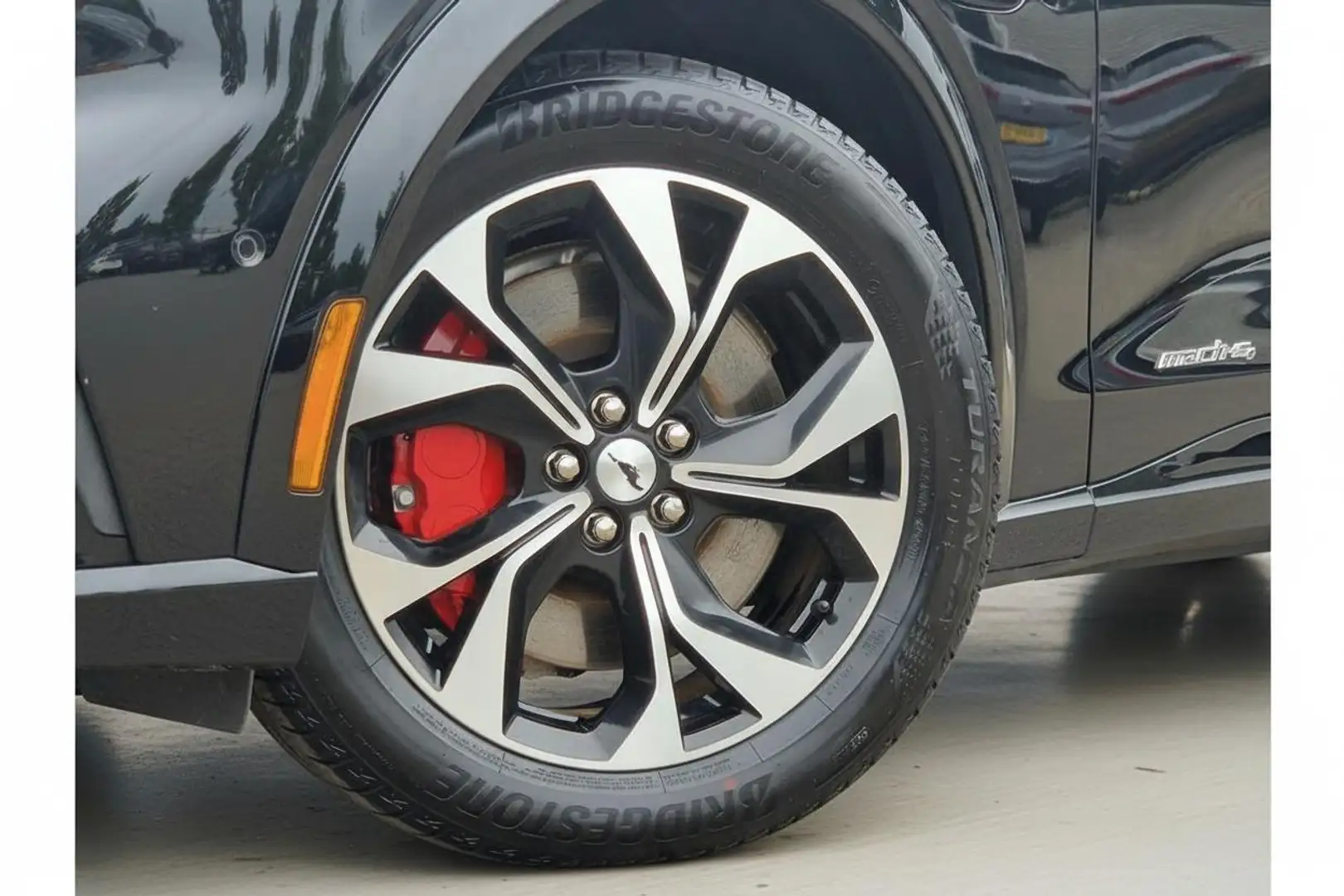 Ford Mustang Mach-E AWD 75 kWh SOH 93.5% 340KM TREKHAAK CAMERA Schwarz - 2