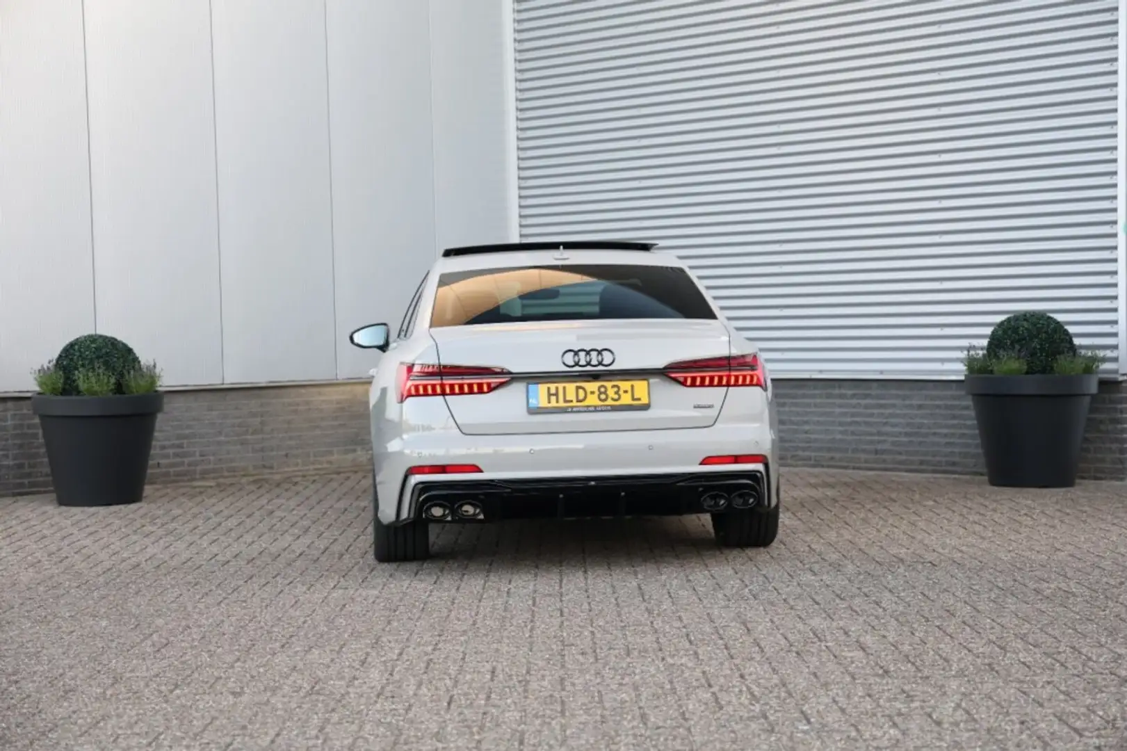 Audi A6 50 TFSI e Quattro 299pk 3x S-line Pano|B&O|Matrix| Gris - 2