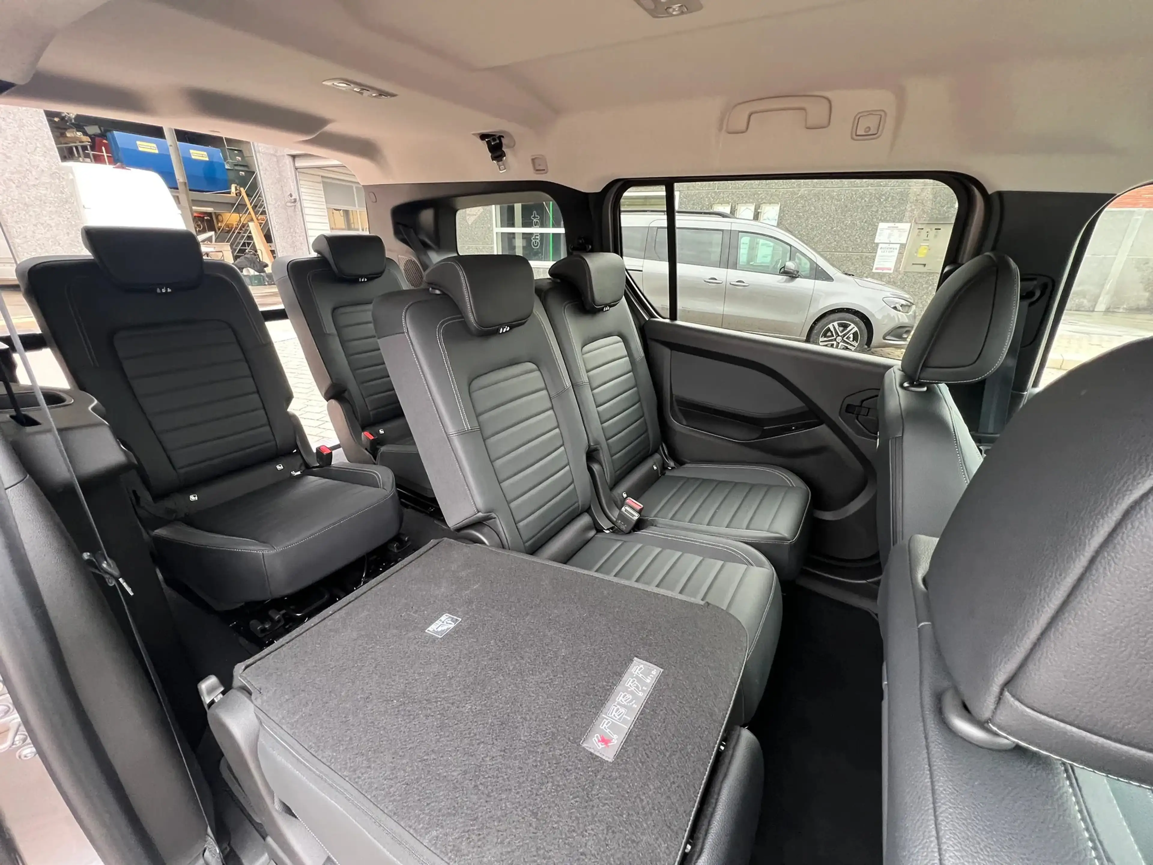 Mercedes-Benz T-Class 180 L2 FWD AUTO (30.500€ex.) — photo 11