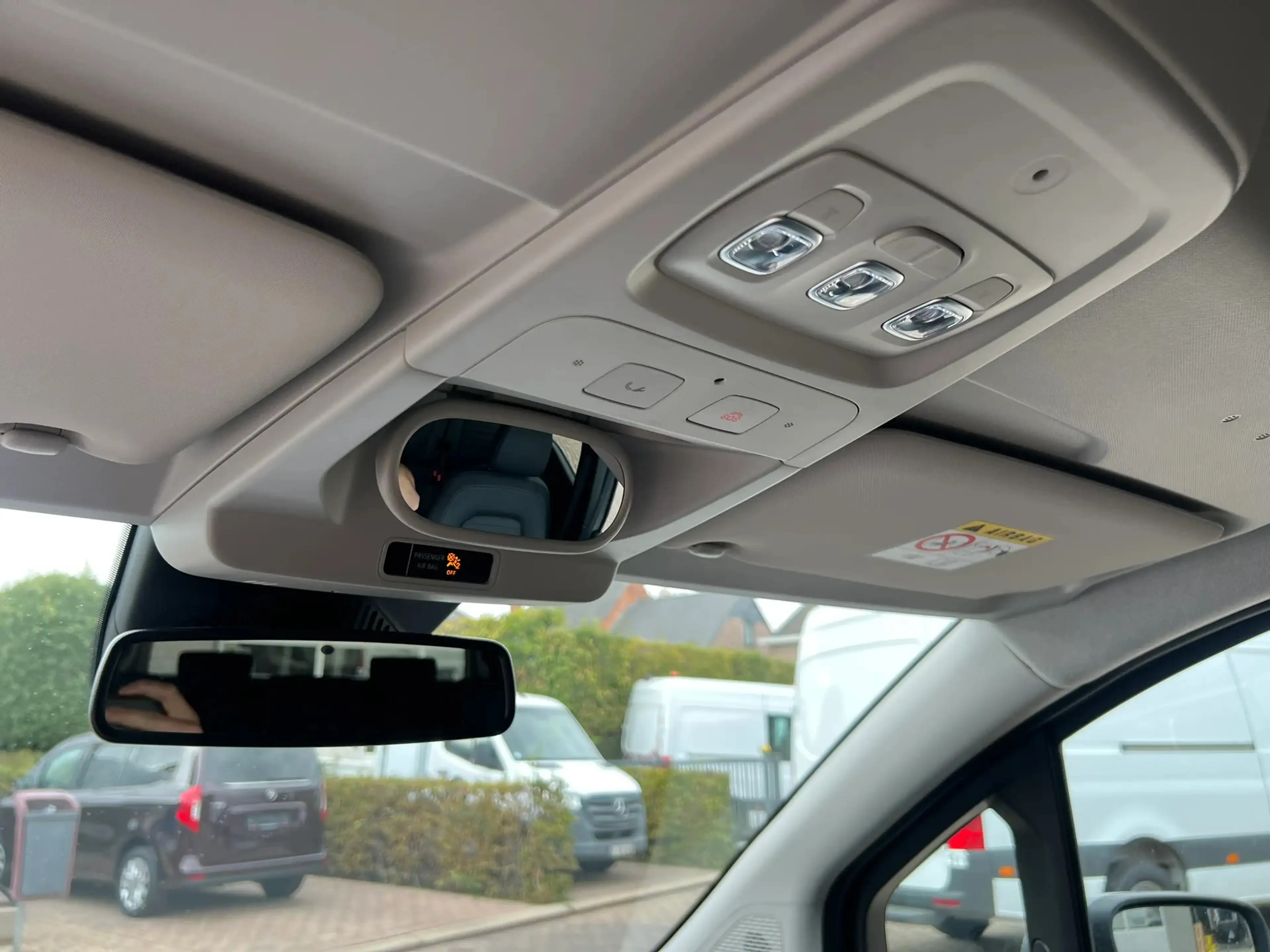 Mercedes-Benz T-Class 180 L2 FWD AUTO (30.500€ex.) — photo 22