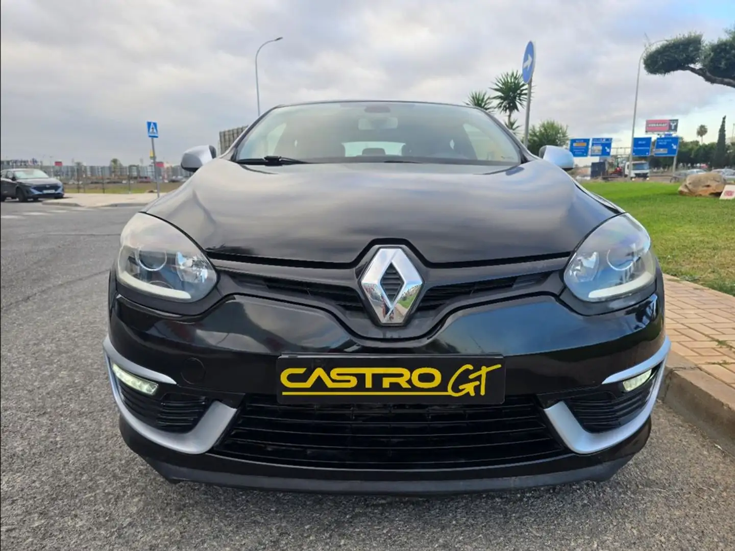 Renault Megane Coupé 1.2 TCE Energy Limited S&S Negro - 2