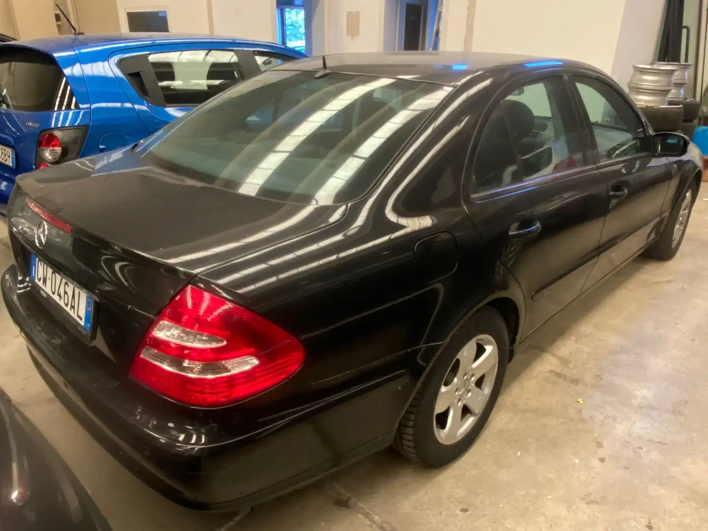 Mercedes-Benz E 220 cdi Classic CAMBIO AUTOMATICO - 2