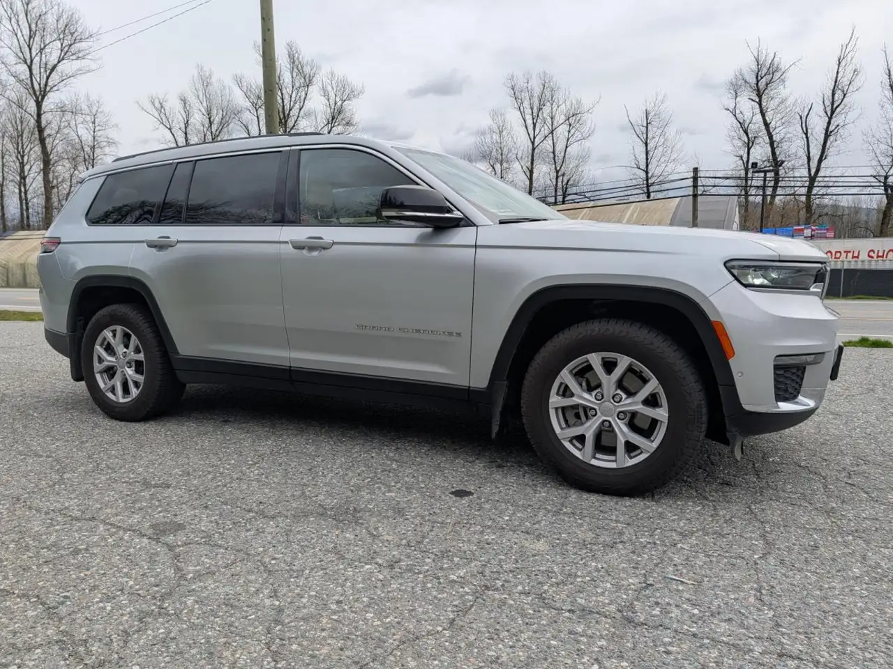 Jeep Grand Cherokee снимка Jeep Grand Cherokee