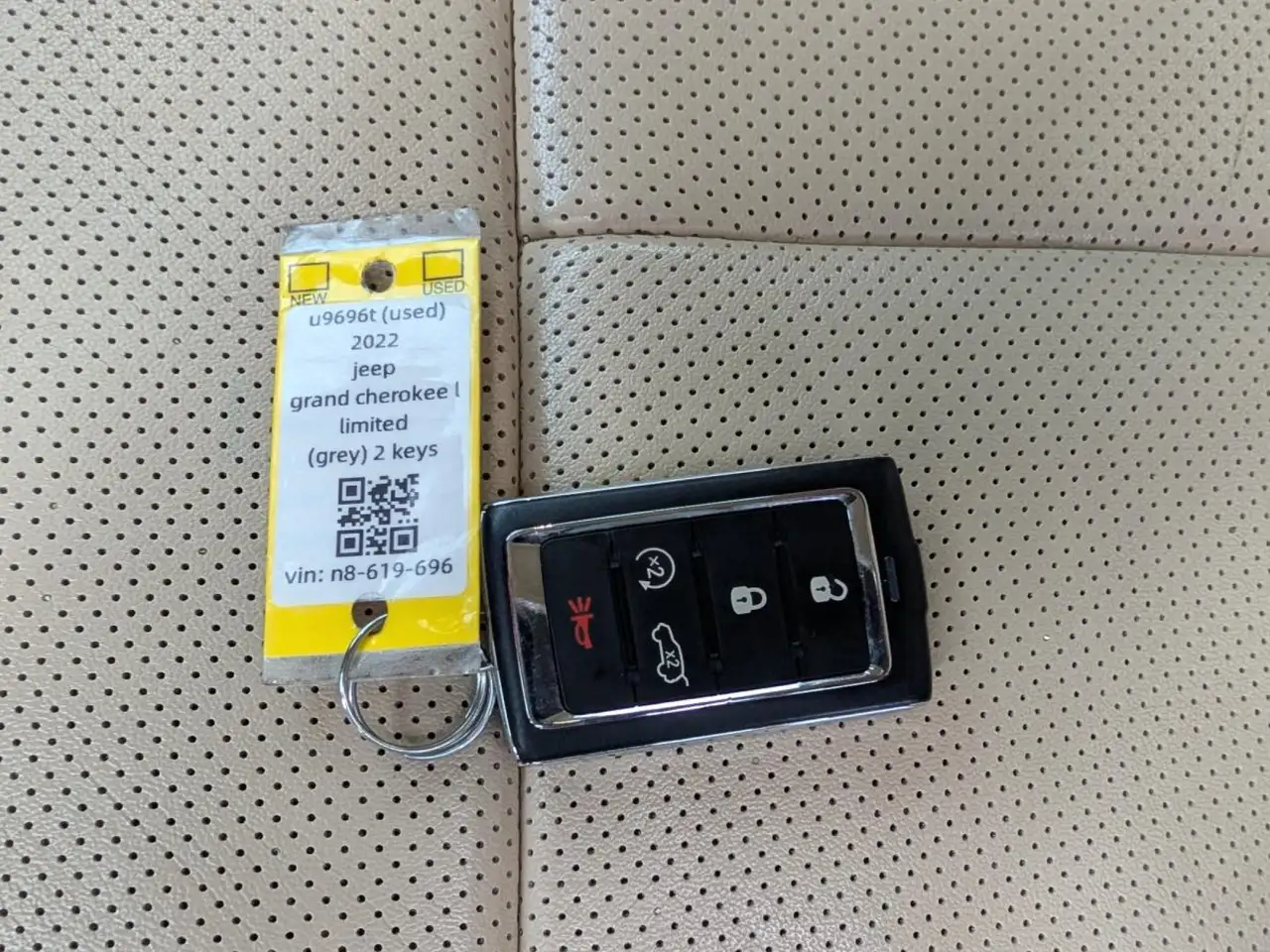 Jeep Grand Cherokee снимка Jeep Grand Cherokee