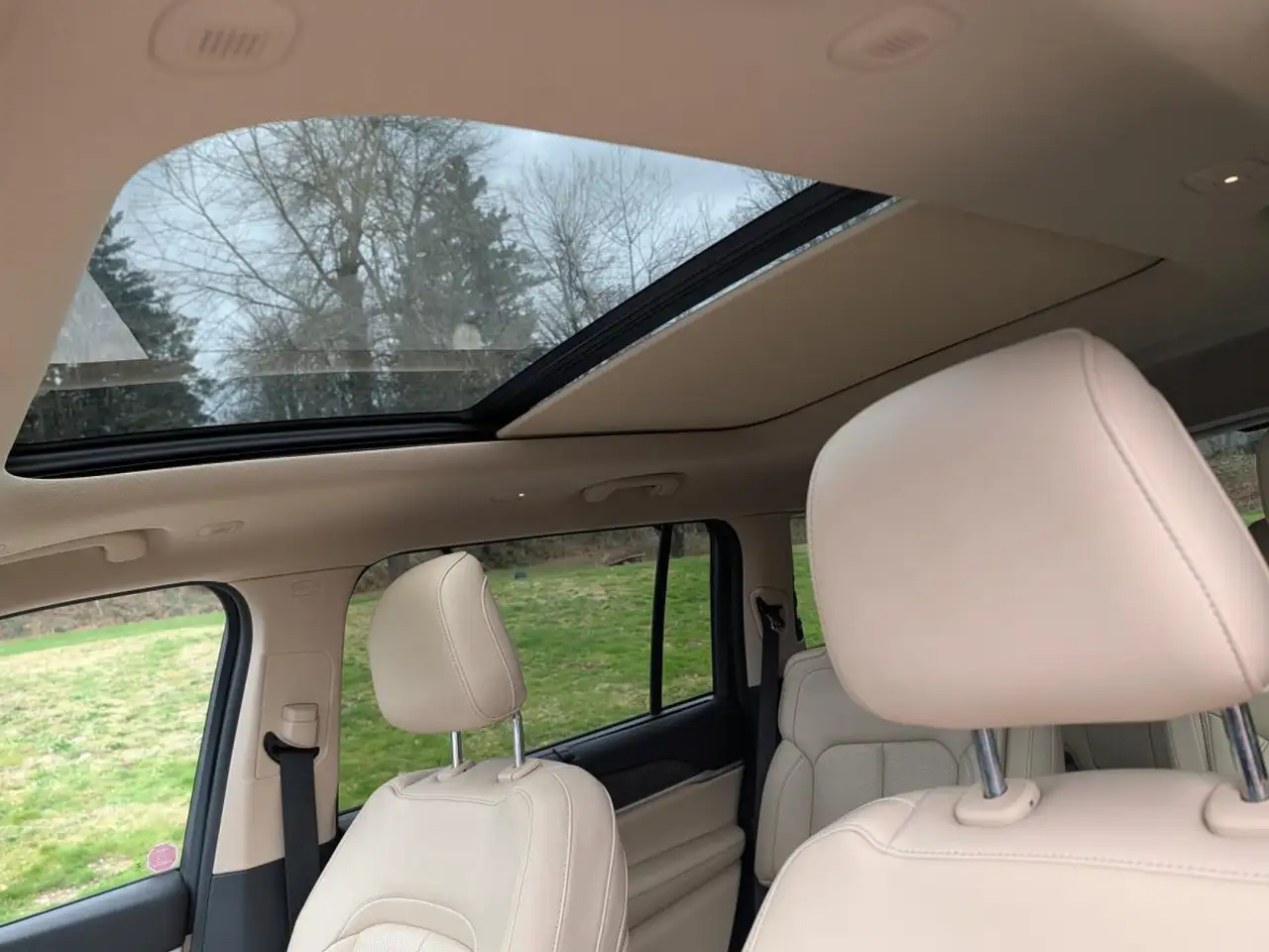 Jeep Grand Cherokee снимка Jeep Grand Cherokee
