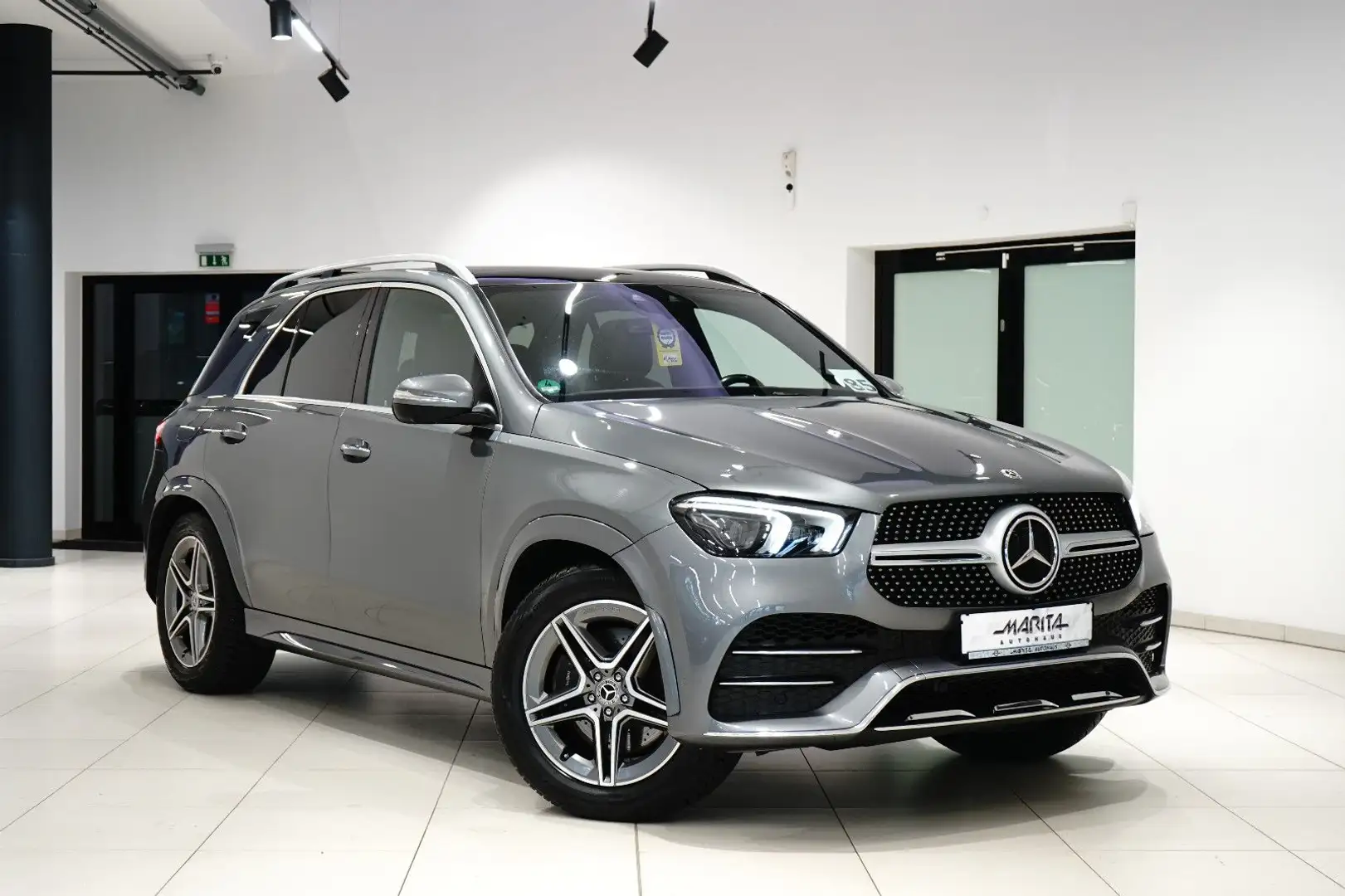 Mercedes-Benz GLE 350 d|AMG|7-SITZ|DISTR.|PANO|LUFT|360°|BURMS| Gris - 1