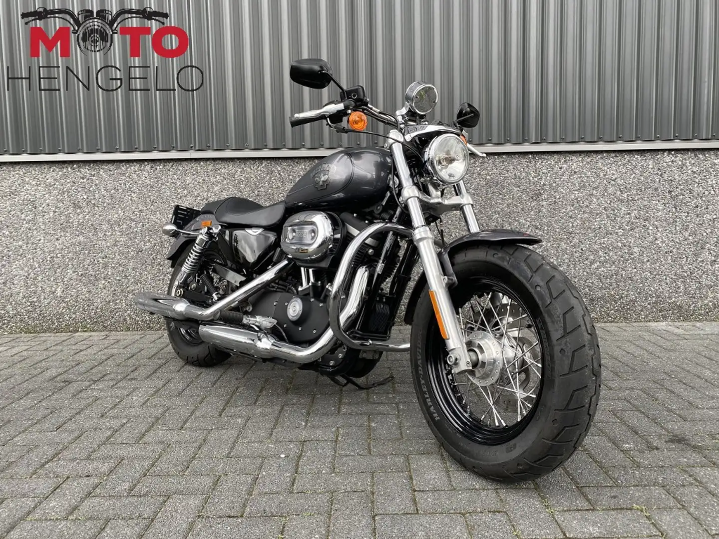 Harley-Davidson 1200 Custom LIMITED B Grijs - 2