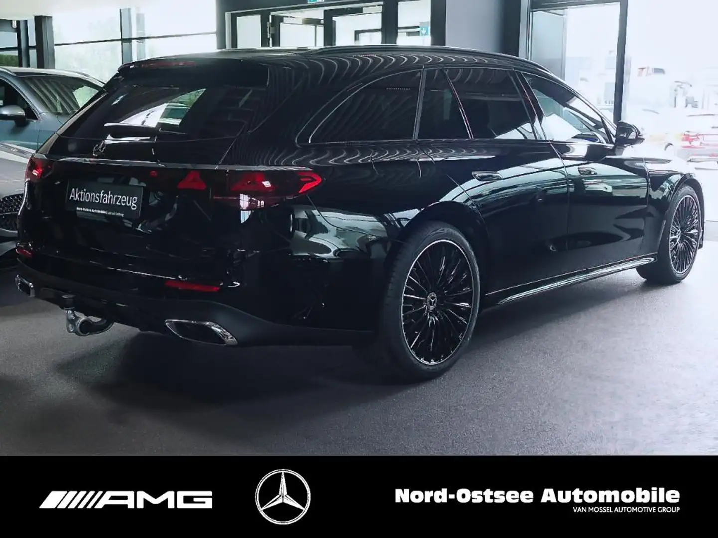 Mercedes-Benz E 450 d 4m T AMG NIGHT PANO AHK STANDHZG HUD Noir - 2