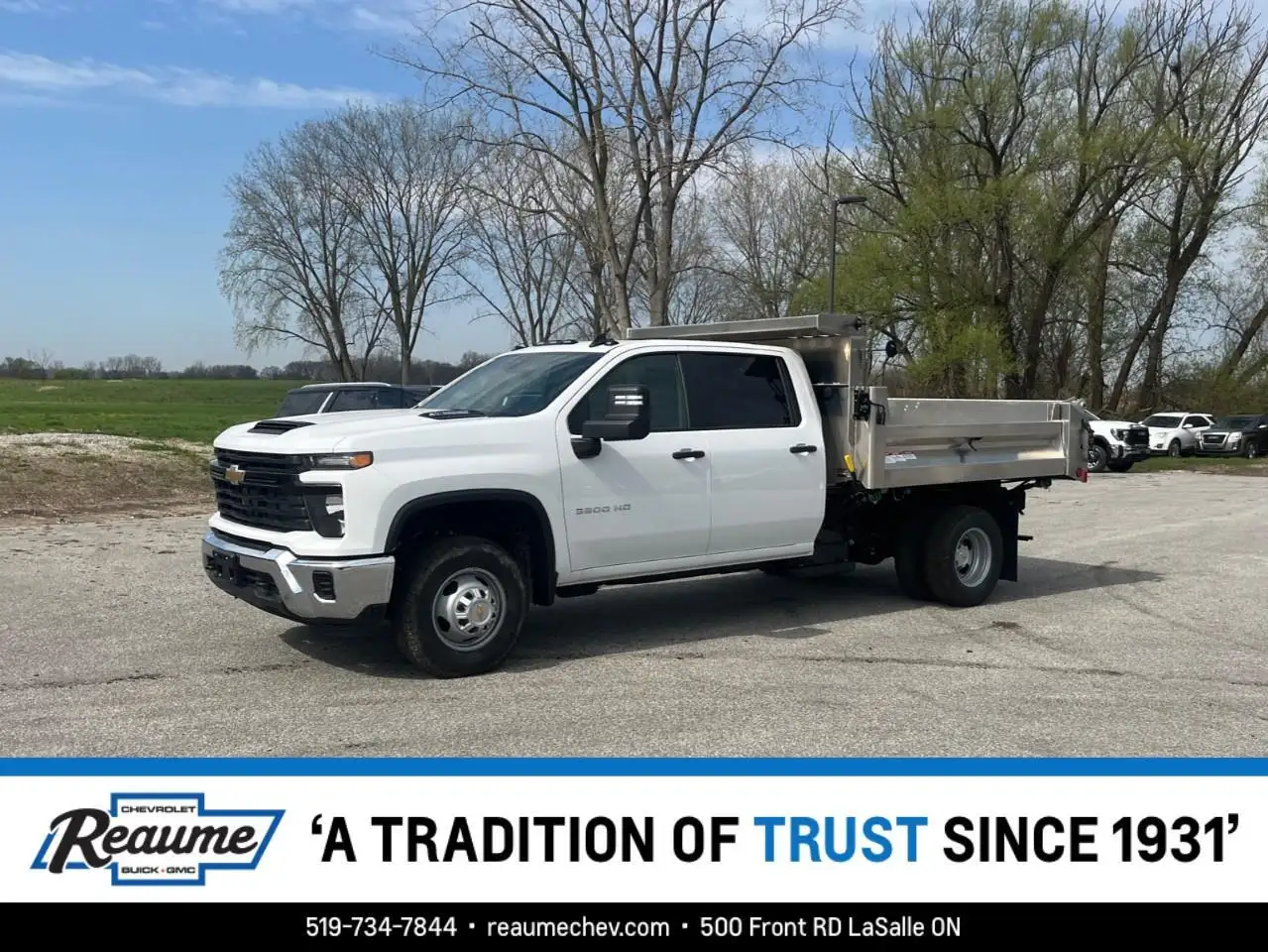 Chevrolet Silverado 3500 photo Chevrolet Silverado 3500
