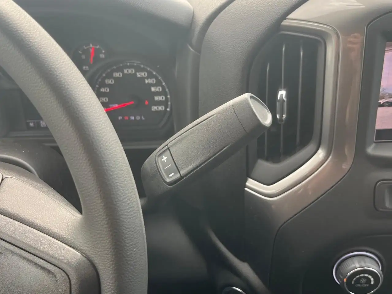 Chevrolet Silverado 3500 photo Chevrolet Silverado 3500