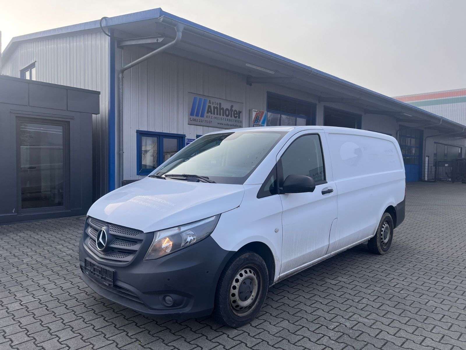 Second hand Mercedes Benz Vito 