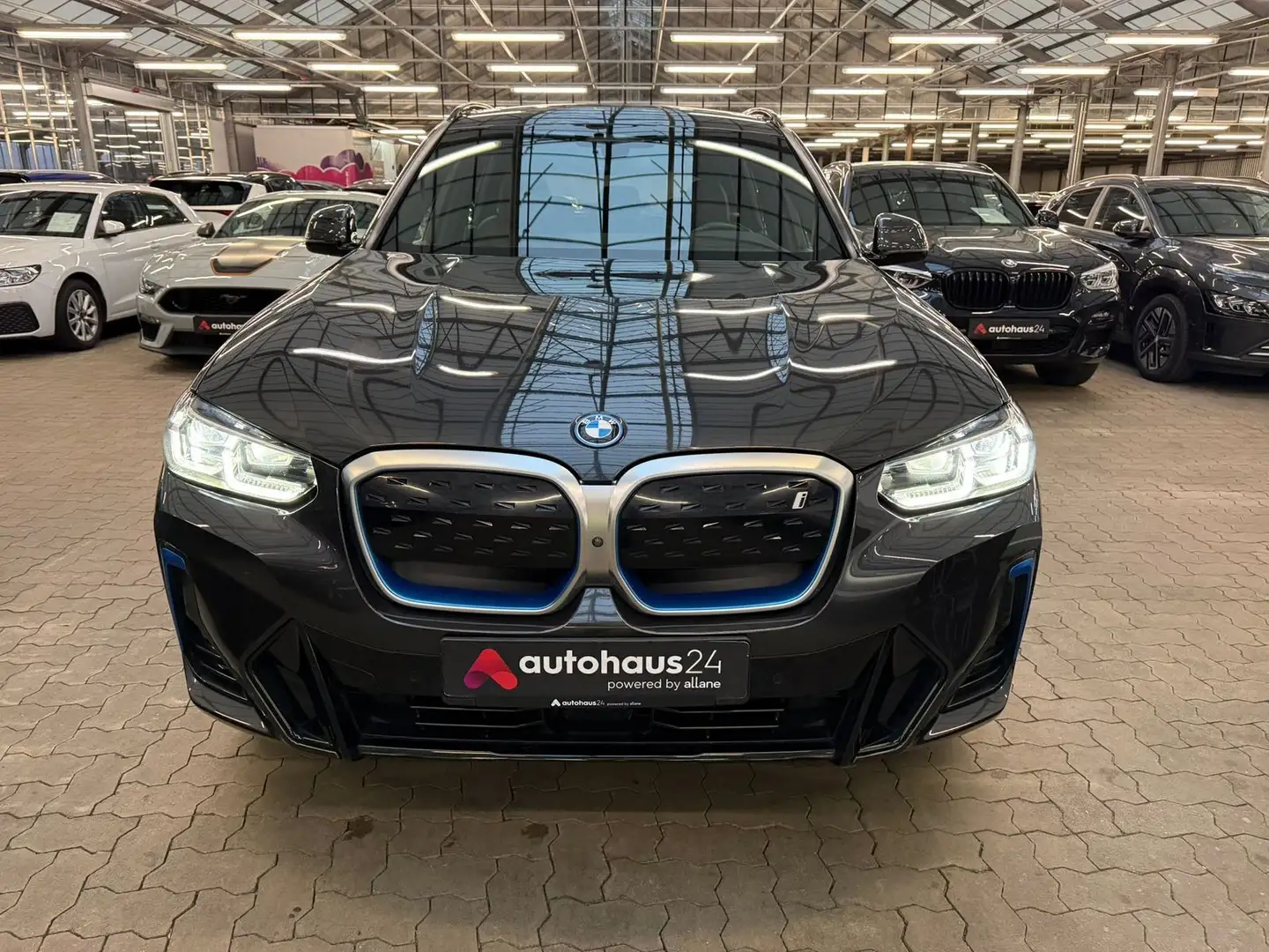 BMW iX3 Impressive BEV 73 kWh|AHK|HarmanKardon Grau - 2