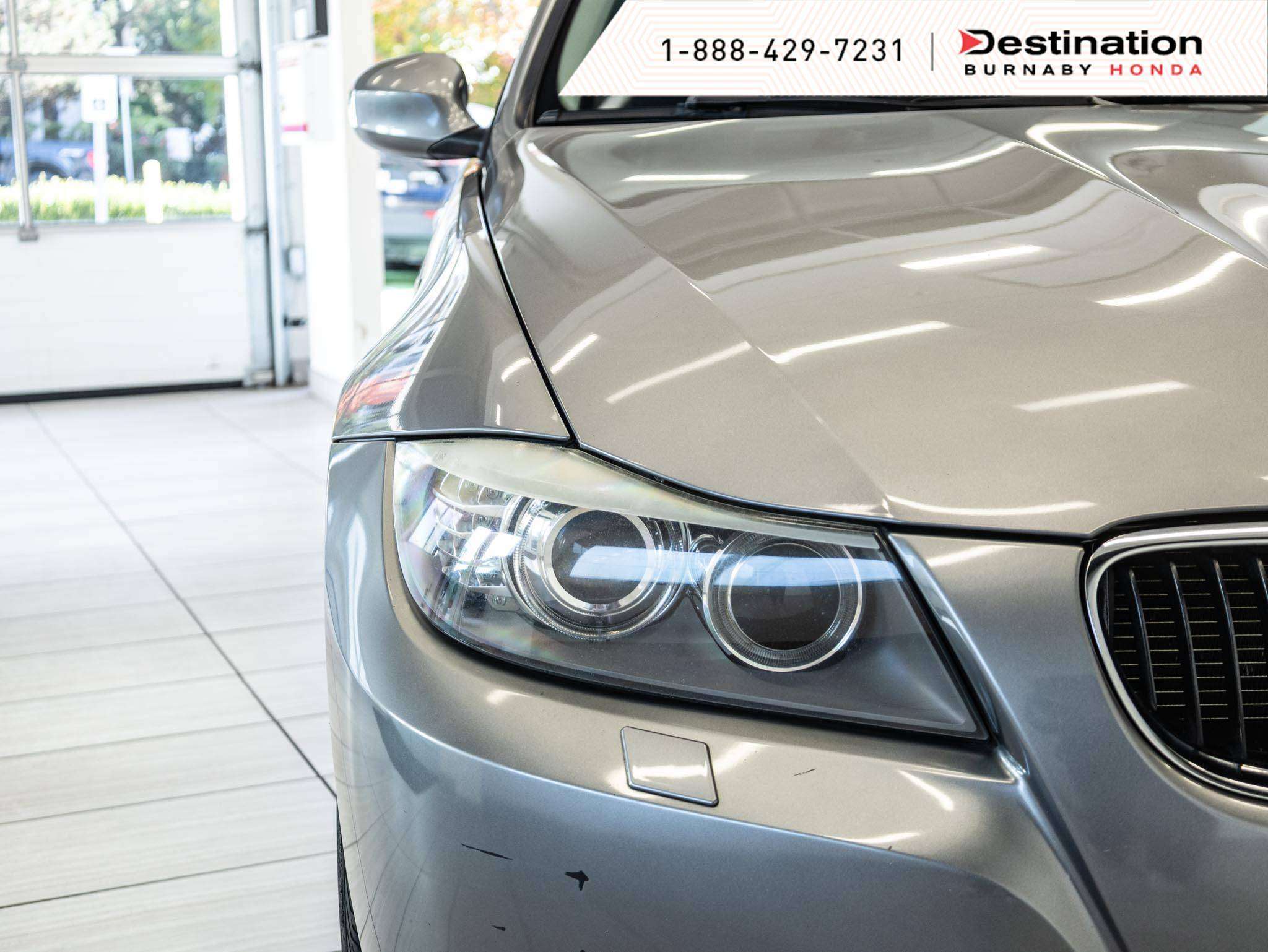2011 BMW 3 Series Sedan