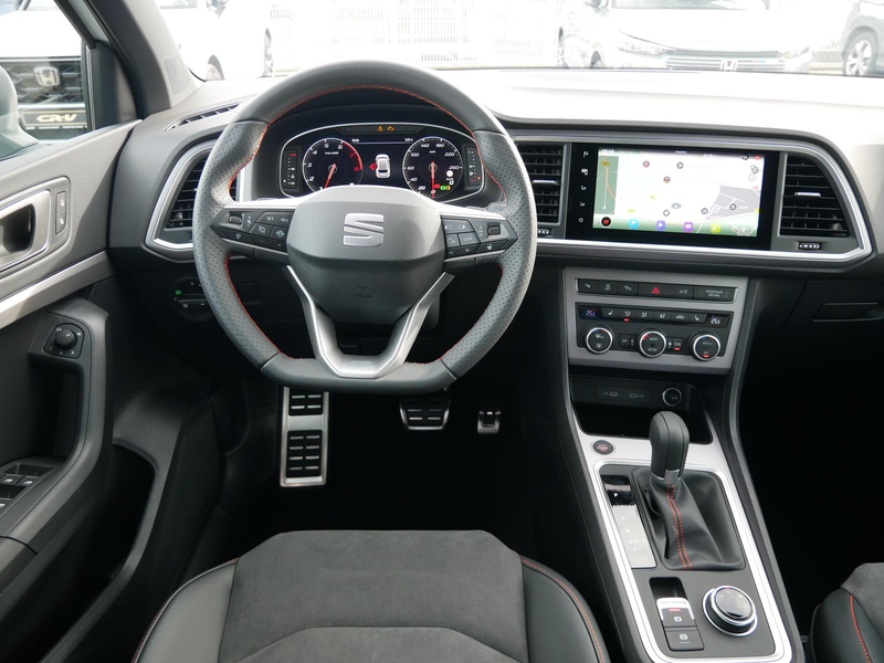 SEAT Ateca 1.5 TSI DSG FR 360°+TOTWINKEL+ACC+ALCANTAR — photo 13