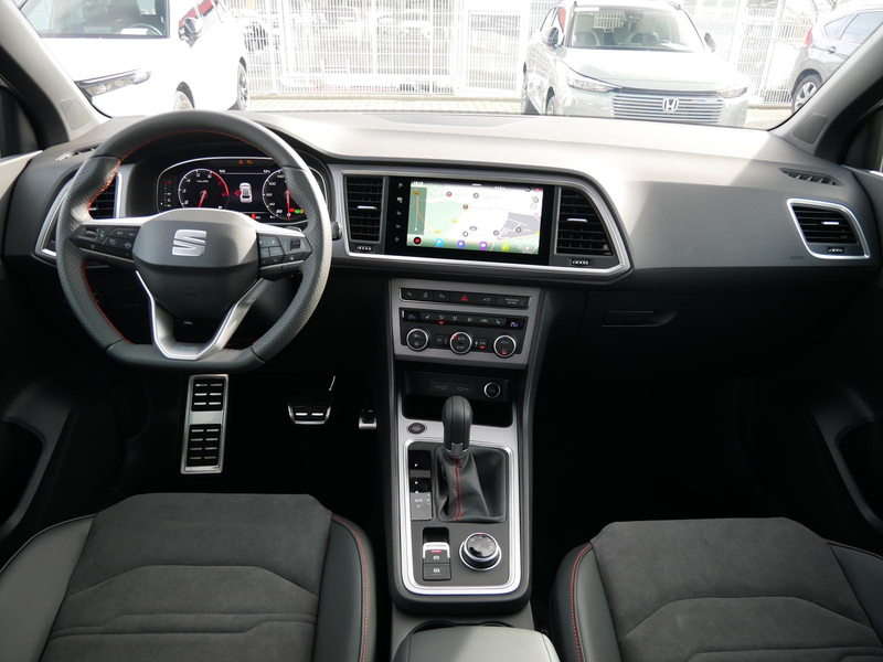 SEAT Ateca 1.5 TSI DSG FR 360°+TOTWINKEL+ACC+ALCANTAR — photo 11