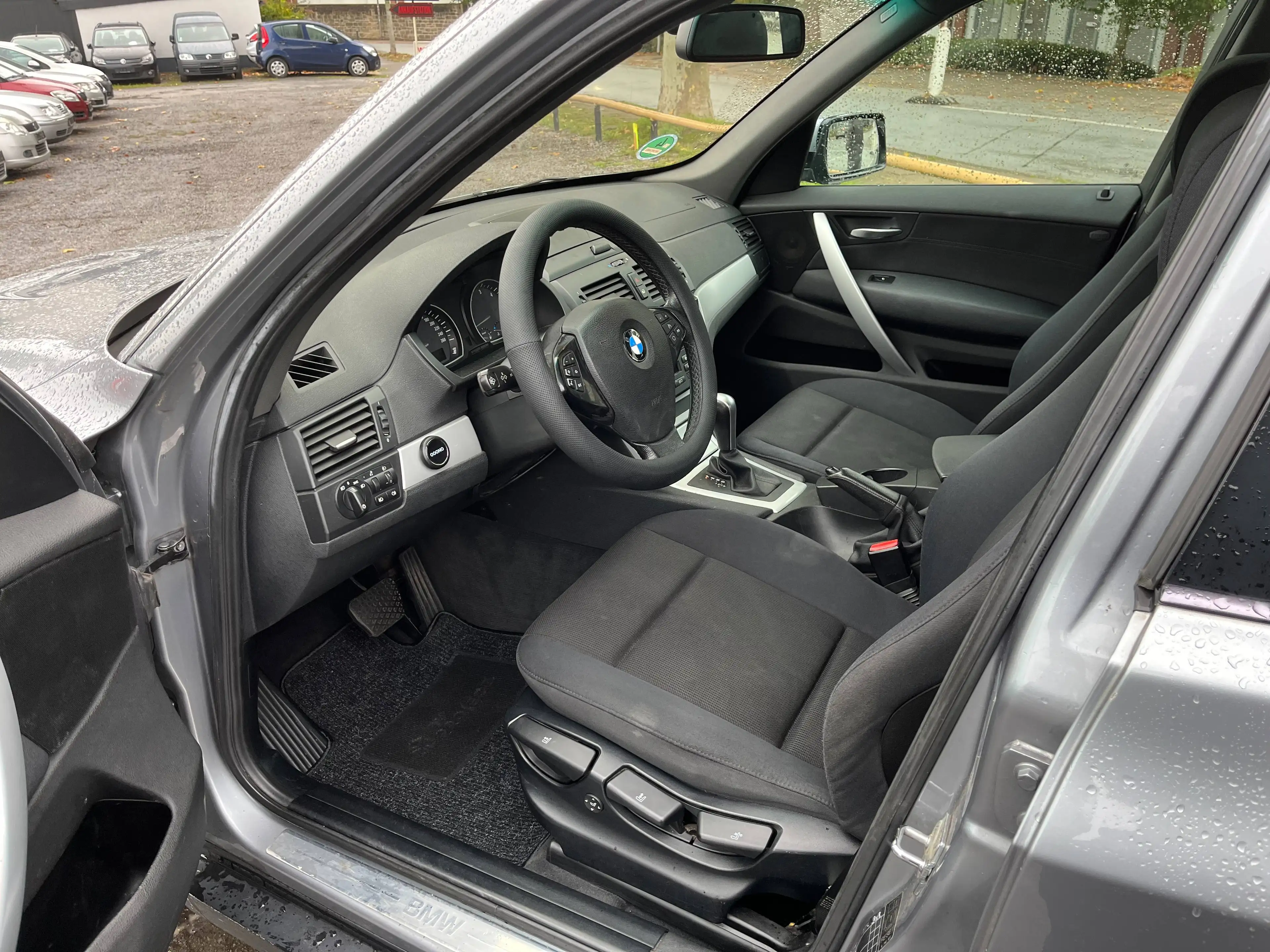 BMW X3 *TEMPOMAT*KLIMATRONIC*AHK*PDC*TÜV/AU*10/2028* — photo 14