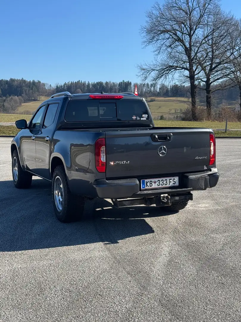 Mercedes-Benz X 250 X250d - 2