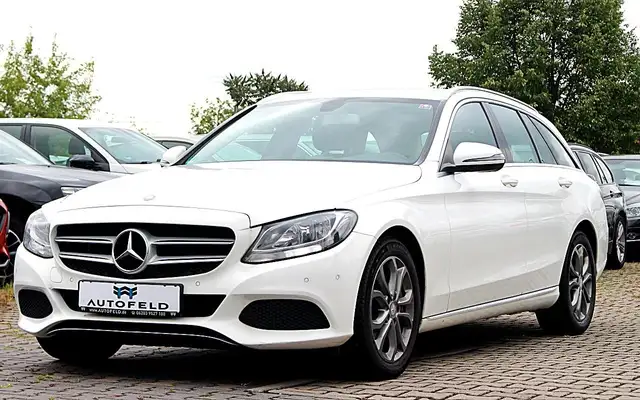 Mercedes-Benz C 400 4MATIC AVANTGARDE/SHEFT/LED/LEDER/TEMP/PDC
