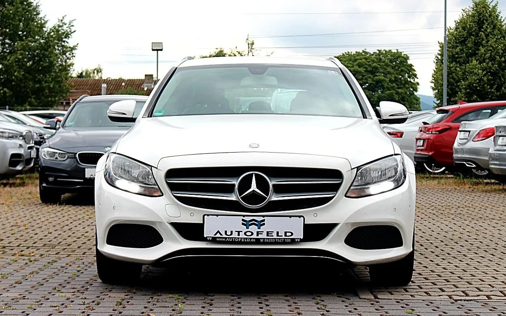 Mercedes-Benz C 400 4MATIC AVANTGARDE/SHEFT/LED/LEDER/TEMP/PDC Biały - 2