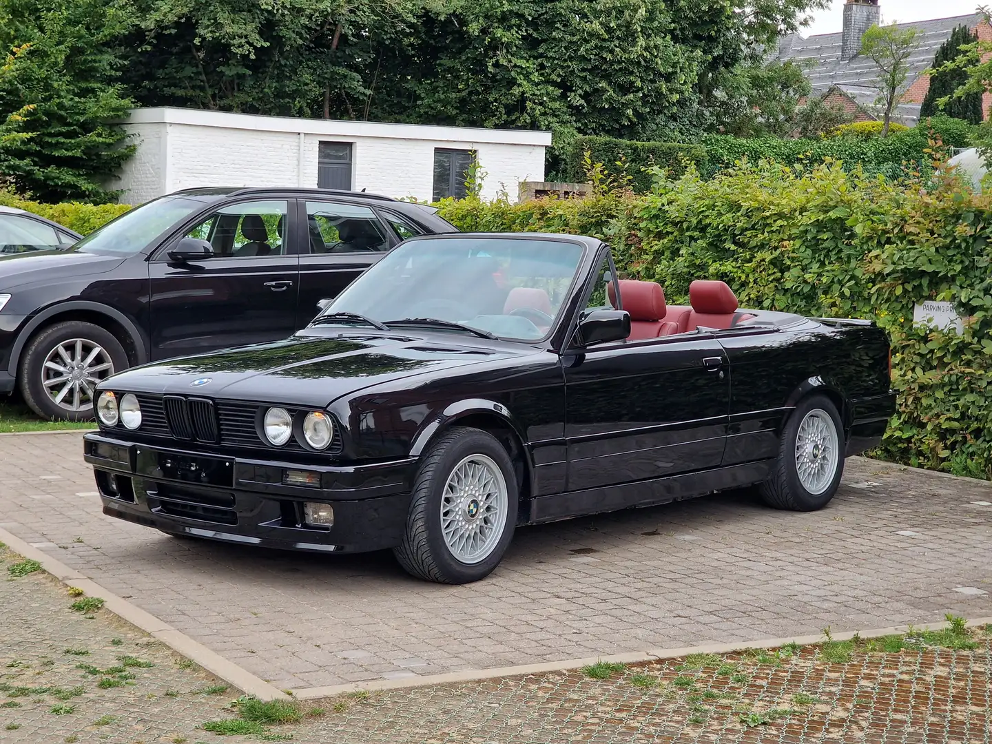 BMW 325 Cabriolet Noir - 1
