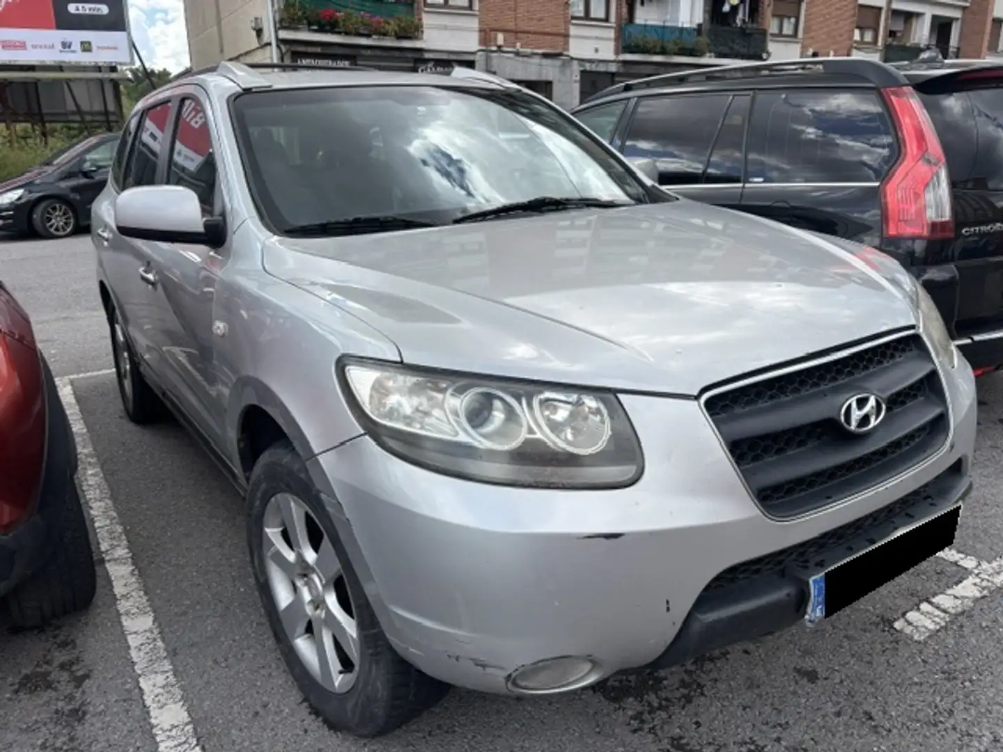 Hyundai SANTA FE 2.2CRDi Style F 7pl. Aut. Plateado - 1